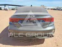 2022 KIA Forte фото