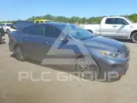 2022 KIA Forte photo