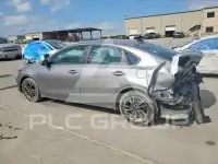 2022 KIA Forte фото