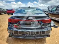 2022 KIA Forte фото