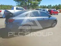 2022 KIA Forte photo