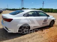 2022 KIA Forte фото