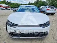 2022 KIA  photo