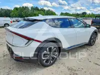 2022 KIA  photo