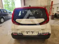 2022 KIA Soul фото