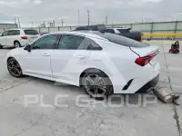 2022 KIA K5 фото
