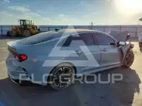 2022 KIA K5 фото