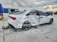 2022 KIA K5 фото