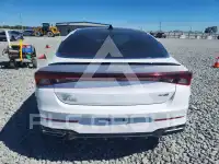2022 KIA K5 фото