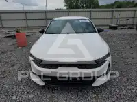 2022 KIA K5 фото