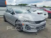 2022 KIA K5 фото