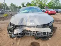 2022 KIA K5 фото