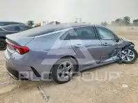 2022 KIA K5 фото