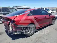 2022 KIA K5 photo