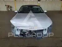 2022 KIA K5 фото