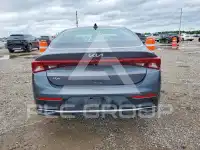 2022 KIA K5 фото
