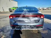 2022 KIA K5 фото