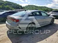 2022 KIA K5 фото