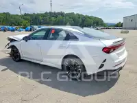 2022 KIA K5 фото