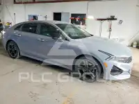 2022 KIA K5 фото