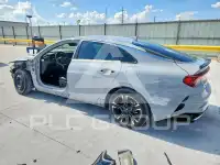 2022 KIA K5 фото