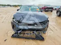 2022 KIA K5 фото