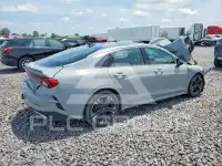 2022 KIA K5 фото