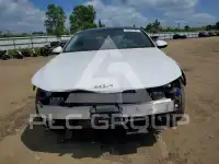 2022 KIA K5 фото