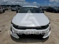2022 KIA K5 фото