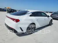 2022 KIA K5 фото