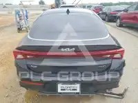 2022 KIA K5 фото