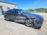 2022 KIA K5 фото