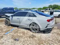 2022 KIA K5 фото
