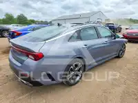 2022 KIA K5 фото