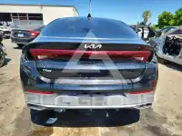 2022 KIA K5 фото