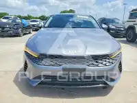 2022 KIA K5 фото
