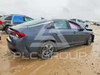 2022 KIA K5 фото