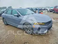 2022 KIA K5 фото