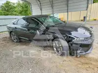 2022 KIA K5 фото