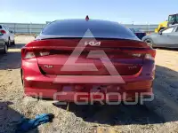2022 KIA K5 фото
