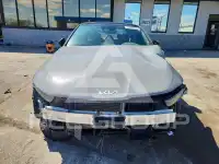 2022 KIA K5 фото
