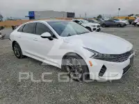 2022 KIA K5 фото