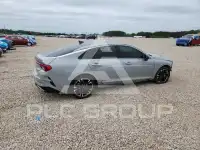 2022 KIA K5 фото