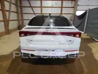 2022 KIA K5 фото