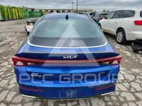 2022 KIA K5 фото