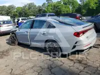 2022 KIA K5 фото