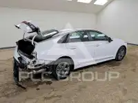 2022 KIA K5 фото