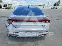 2022 KIA K5 фото
