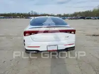 2022 KIA K5 фото