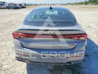2022 KIA K5 фото